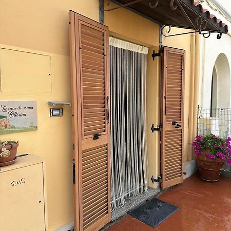La Casa Di Nonna Ottorina Appartement Venturina Terme Buitenkant foto