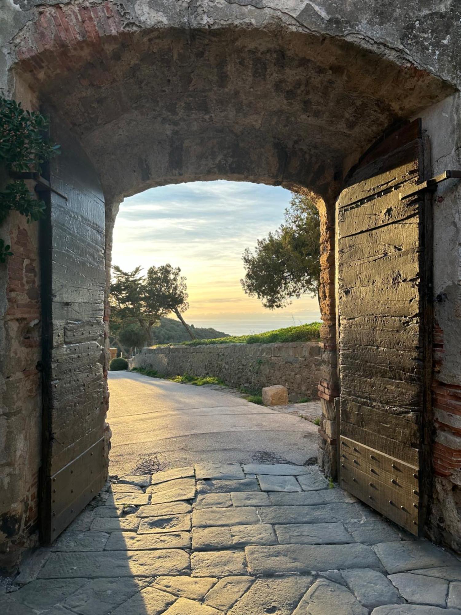 La Casa Di Nonna Ottorina Appartement Venturina Terme Buitenkant foto